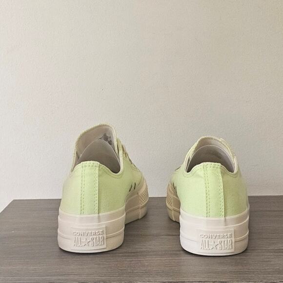 Converse Women's CTAS Lift Neon Oxfords Size 9 Citron A09913F NWT - Picture 4 of 9